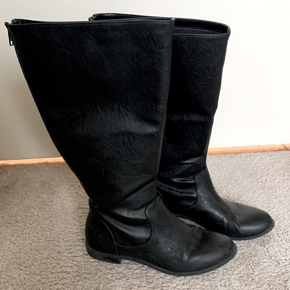 Wide-calf Knee High Black Leather Boots